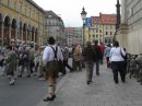 Am 15. Juni war der Geburtstagstrubel in die Innenstadt eingezogen, viele kamen in Tracht, aber noch mehr nicht.