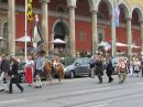 Reiten tat der Junge offiziell im Zug ...